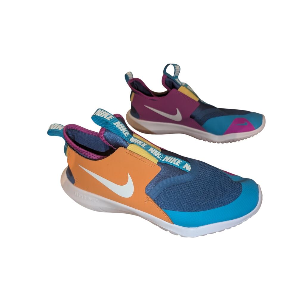 Nike FlexRunner Slip on Color Block Shoes 6.5Y / Women's 8